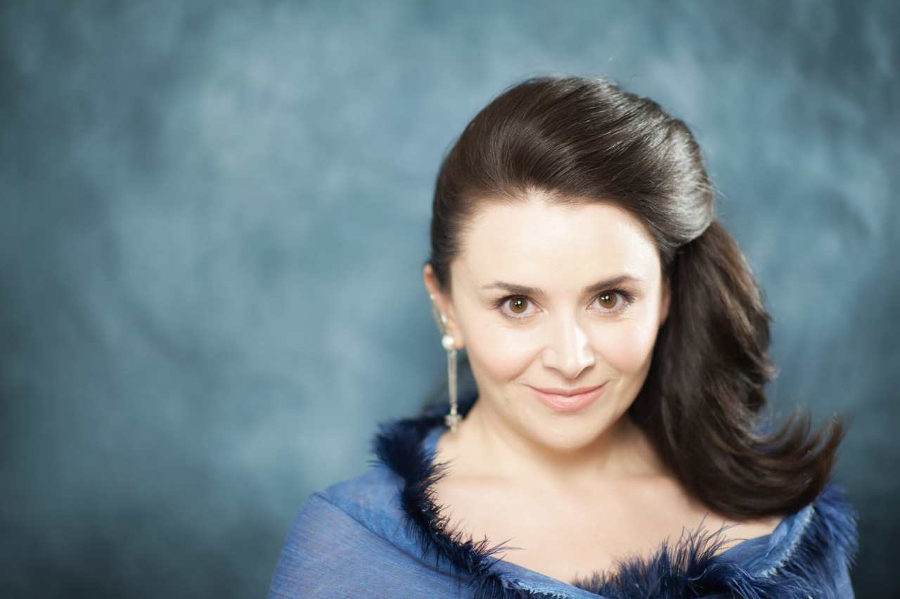 Seda_Amir-Karayan-Foto_©_Fritz_Kraemer-2048x1363