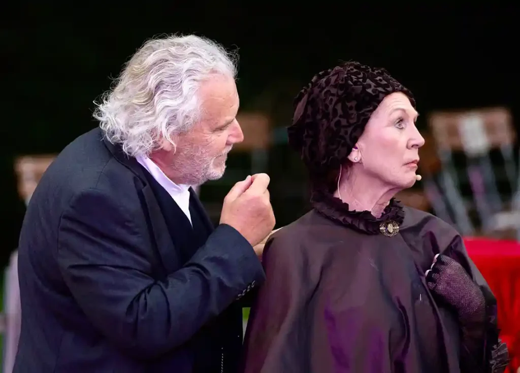 Spielszene aus dem "Jedermann".